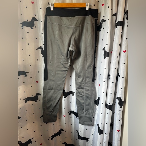 Gray and Black Athletic Leggings with Stretchy Fit - Picture 2 of 4